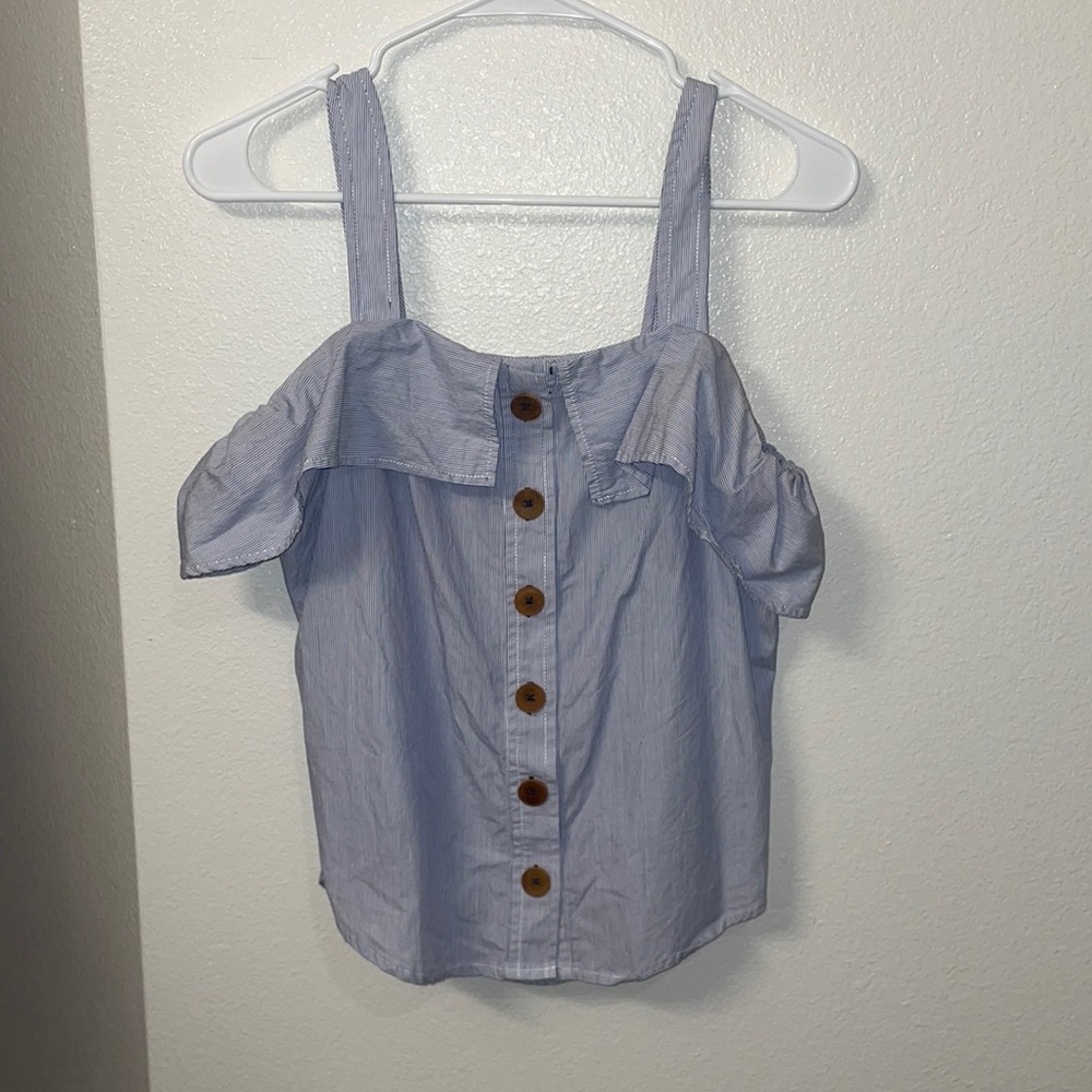 Adorable off the shoulder Maeve top from Anthropologie